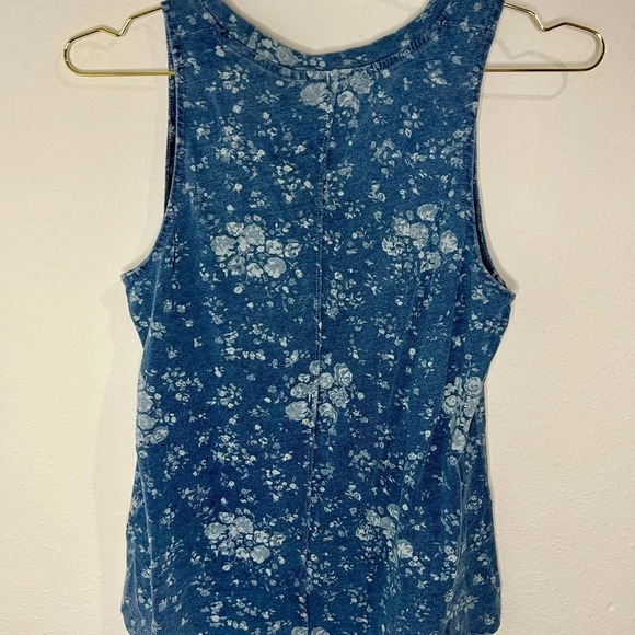 🆕 Splendid Blue Floral Tank Top - Picture 9 of 11